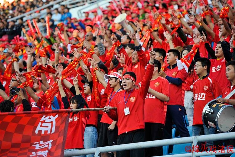 “工业之城的荣耀瞬间:长春女足夺冠激发城市激情” “工业之城的荣耀瞬间:长春女足夺冠激发城市激情”