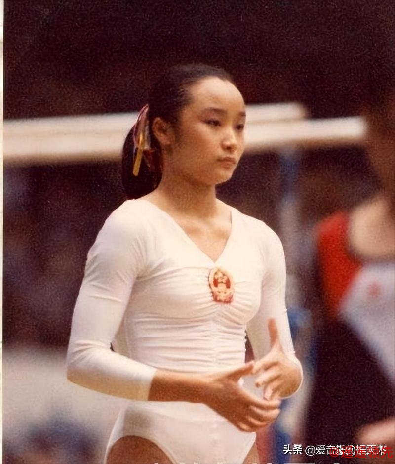 一代体操天才樊迪，17岁巅峰退役，赴美生活，49岁啃老
