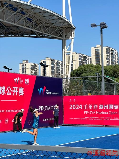 打网球跨年，“运动度假”开辟体验消费新赛道